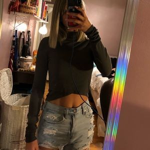 Grey LA Hearta long sleeve crop